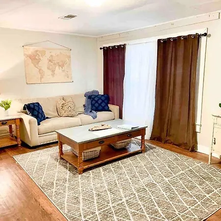 3 Bedroom Home Away From Home. West Monroe Exterior photo